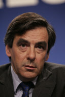 CONSEIL NATIONAL DE L'UMP : NICOLAS SARKOZY QUITTE LA PRESIDENCE DU PARTI AVANT DE PRENDRE SES FONCTIONS DE PRESIDENT DE LA REPUBLIQUE