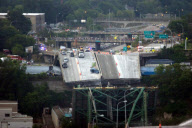 Bridge collapse in Minneapolis