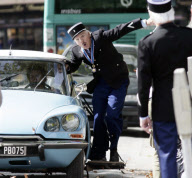 Filming of the sequel of "The Pink Panther 2" in Paris
