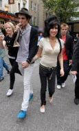 AMY WINEHOUSE AND BLAKE FIELDER CIVIL SHOPPING