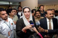 PAKISTAN Benazir Bhutto After House Arrest