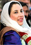 Pakistan Benazir Bhutto Killed in Suicide Blast