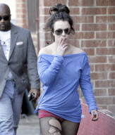 Britney Spears at dance studio_Part2