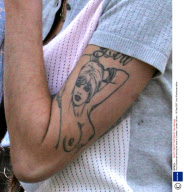 Amy Winehouse leaving her home in Camden, London, Britain - 26 Sep 2007