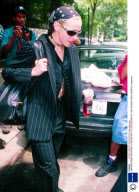 1994 MADONNA WEARING A HEADSCARF AT RECORDING STUDIO IN NEW YORK AMERICA