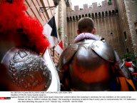 VATICAN: Swiss Guards swear in