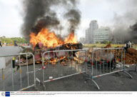 Hezbollah supporters blocked main roads with burning barricades, Beirut, Lebanon - 07 May 2008