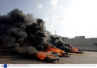 Tensions rise as violence enters the second day in Beirut, Lebanon - 08 May 2008