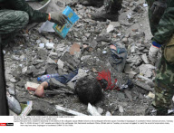 DUJIANGYAN: Earthquake hits a middle school
