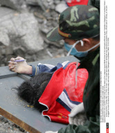 DUJIANGYAN: Earthquake hits a middle school