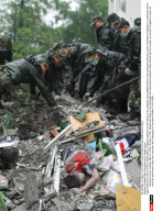 DUJIANGYAN: Earthquake hits a middle school
