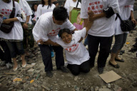 China Mourns Childrens' Deaths from Earthquake