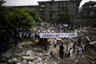 China Mourns Childrens' Deaths from Earthquake