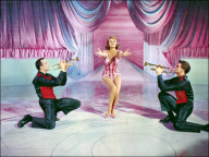 Cyd Charisse dans ses films. AP. *W