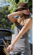 Actress JESSICA ALBA going house hunting in Brentwood
