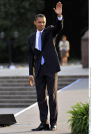 Presidential candidate BARACK OBAMA speaking in front of the Siegessaeule in Berlin