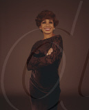Shirley Bassey.