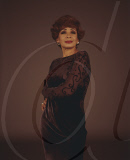 Shirley Bassey.
