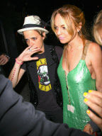 Samantha Ronson playing with toy gun!!!!