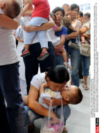 CHINA:Six thousand babies sick from tainted Chinese milk
