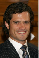 Royals: Prince CARL PHILIP of Sweden signing the golden book in Hamburg, Germany
