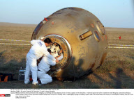 CHINA : Re-entry Capsule Of Shenzhou 7 Lands In Inner Mongolia