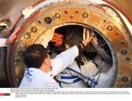 CHINA : Re-entry Capsule Of Shenzhou 7 Lands In Inner Mongolia