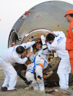 CHINA-SHENZHOU-7-RETURN PHASE (CN)
