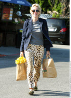 Wow, actress SHARON STONE pulls a fashion DO or DON'T in leopard print pants