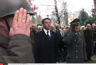 AUSTRIA:RETRO JOERG HAIDER                JOERG HAIDER WITH THE HEAD OF THE ARMY EBN