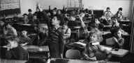VILLAGE; SCHOOL, SCHOOL CLASS, QUESTION TIME, PUPILS, UPPER BAVARIA, 1955, GERMANY