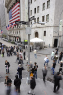 USA-  Crisis on Wall Street