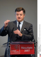 PARIS : resultat de la Caisse des Depots  et Consignation