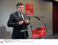 PARIS : resultat de la Caisse des Depots  et Consignation