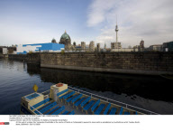 BERLIN: Temporary art gallery