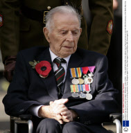 Armistice Day Service at the Cenotaph, Whitehall, London, Britain - 11 Nov 2008
