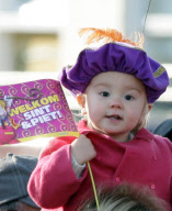 Dutch Royals turn out to great Sinterklaas