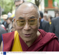 Dalai Lama arriving at the Bodleian Quad, Oxford, Britain - 30 May 2008