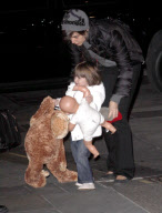 Katie Holmes and Suri Head to the Rockefeller Center