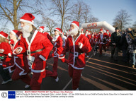 DoItForCharity 5K Santa Run, Greenwich Park, London, Britain - 07 Dec 2008