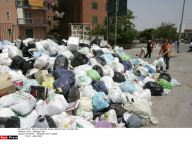 ITALY : Garbage Crisis