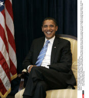 IL: OBAMA MEETS WITH MCCAIN AT TRANSITION OFFICE