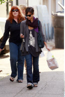 Actress JESSICA ALBA and mom do takeout lunch