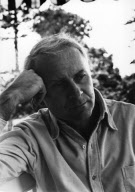 VON BUELOW, VICCO LORIOT, *11.12.1923, GERMAN, ACTOR, STAGE DIRECTOR, AUTHOR; WRITER;, CARTOONIST, PORTRAIT, MUENSING, LAKE; STARNBERG, 1969, GERMANY