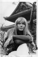 EBSTEIN, KATJA, *03.09.1945, GERMAN, POP SINGER, TOUR; GOETHE INSTITUTE, TEMPLE, JAPAN, KYOTO, 1971