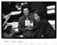 FUNCKE LISELOTTE, *07.20.1918, GERMAN, POLITICIAN, FDP GERMAN PARTY, BUNDESTAG VICE PRESIDENT, 1969 - 1979, FOCKE KATHARINA, *10.08.1922, SPD, MINISTER; YOUTH; FAMILY; HEALTH, HALF FIGURE, LATE SEVENTIES; 70S, BONN, GERMANY