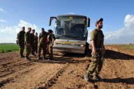 Israeli Troops Partially Withdraw from Gaza after Cease-Fire Announced