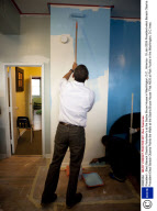 President - Elect Barack Obama Volunteer's at the Sasha Bruce House in Washington, D.C., America - 19 Jan 2009