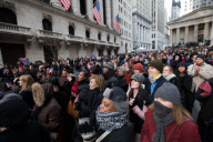 New Yorkers watch Obama inauguration