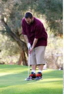 EXCL.: Chubby KEVIN FEDERLINE plays golf instead of caring for kids